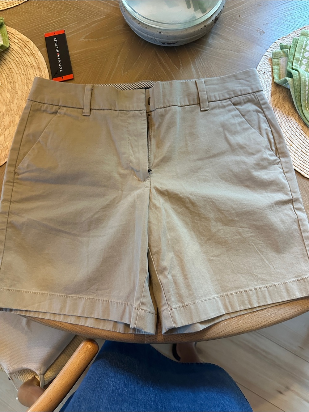 Tommy Hilfiger Women's Beige Khaki Bermuda Shorts